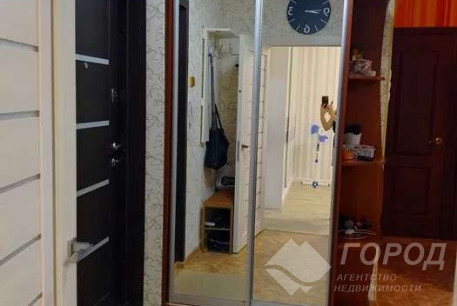 Продам 2-х кімнатну квартиру, Аэропорт, Код: 809382/1