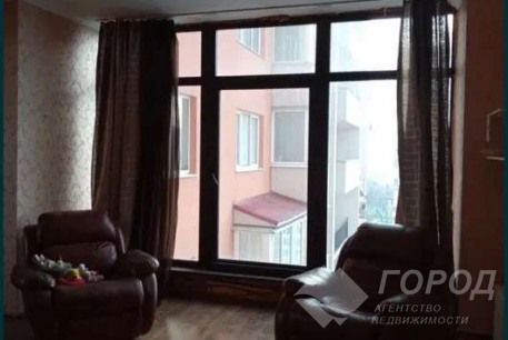 Сдам 3-х кімнатну квартиру в новобудові, Центр, Код: 809430/1