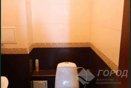 Сдам 3-х кімнатну квартиру в новобудові, Центр, Код: 809430/1