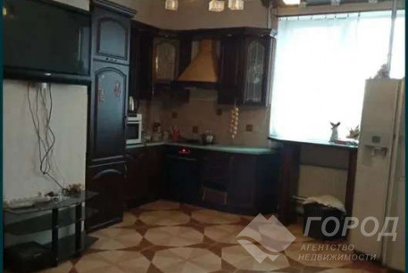 Сдам 3-х кімнатну квартиру в новобудові, Центр, Код: 809430/1