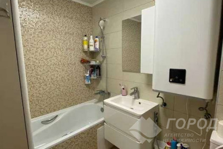 Продам 4-х кімнатну квартиру, Алексеевка, Победа метро, Код: 809431/1