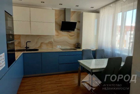 Сдам 5-и кімнатну квартиру, Алексеевка, Код: 809439/2