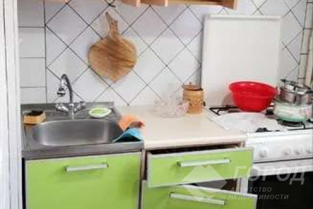 Продам 2-х кімнатну квартиру, Гагарина проспект, Защитников Украины метро (Площадь Восстания), Код: 809447/1