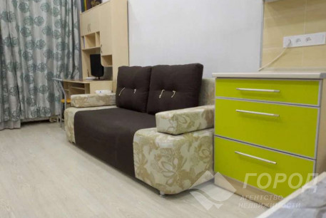 Продам гостинку, Центр, Ярослава Мудрого пл., Код: 809460/2