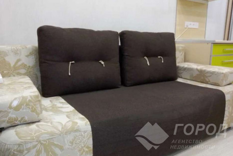 Продам гостинку, Центр, Ярослава Мудрого пл., Код: 809460/2