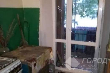 Продам гостинку, Центр, Ярослава Мудрого пл., Код: 809460/2