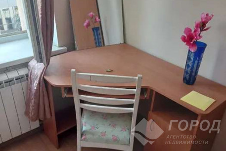 Продам гостинку, Центр, Площадь Конституции метро (Советская), Код: 809464/1