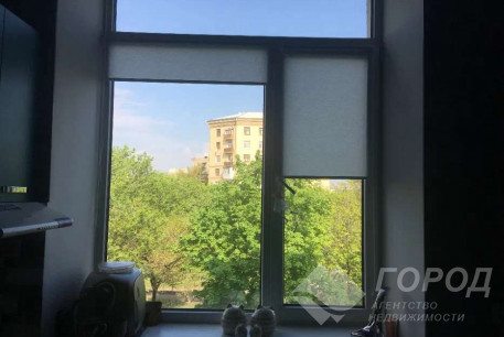 Сдам гостинку, Гагарина проспект, Защитников Украины метро (Площадь Восстания), Код: 809492/1