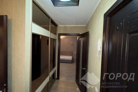 Продам 2-х кімнатну квартиру, Гагарина проспект, Код: 809504/4
