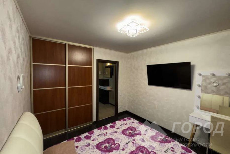 Продам 2-х кімнатну квартиру, Гагарина проспект, Код: 809504/4