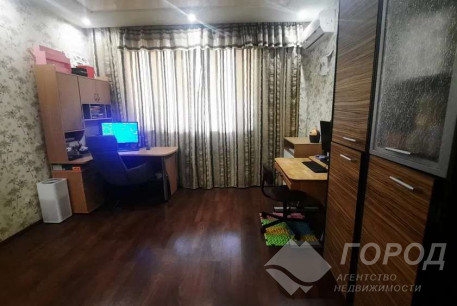 Продам 1-кімнатну квартиру в новобудові, Дергачевский р-н, Солоницевка пгт., Код: 809510/1