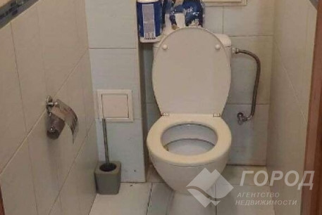 Продам 2-х кімнатну квартиру, Центральный рынок, Код: 809601/1