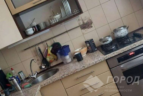 Продам 2-х кімнатну квартиру, Центральный рынок, Код: 809601/1