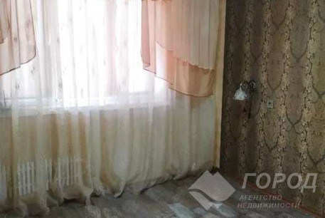 Продам 2-х кімнатну квартиру, Рогань, Код: 809630/1