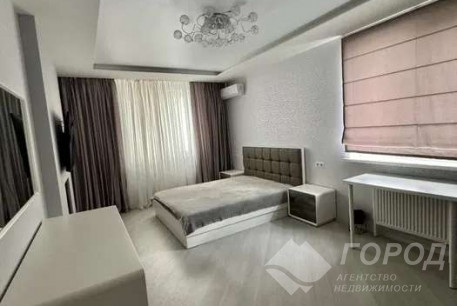 Продам 2-х кімнатну квартиру, Гагарина проспект, Проспект Гагарина метро, Код: 809667/1