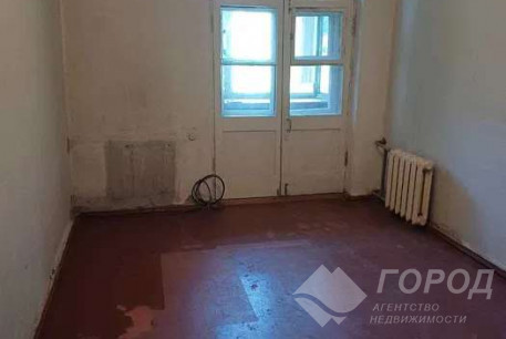 Продам 2-х кімнатну квартиру, ХТЗ, Код: 809759/1