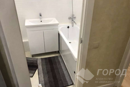 Сдам 2-х кімнатну квартиру, Центр, Код: 809787/1