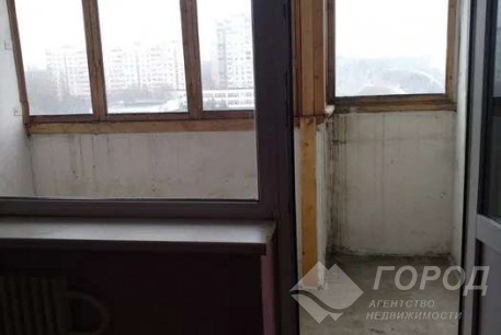 Продам 4-х кімнатну квартиру, Рогань, Роганский ж/м, Код: 809797/1