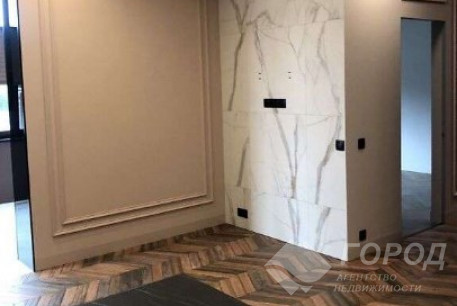 Продам 4-х кімнатну квартиру, Журавлевка, Код: 809850/1