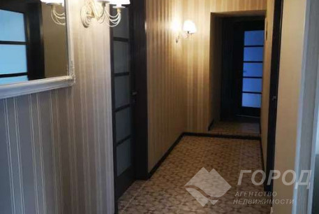 Продам 4-х кімнатну квартиру, Салтовка, 522 м/р, Код: 809852/1