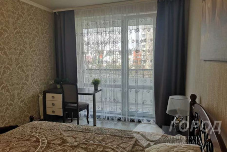 Продам 4-х кімнатну квартиру, Салтовка, 522 м/р, Код: 809852/1