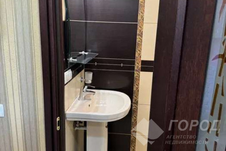 Продам 2-х кімнатну квартиру, Северная Салтовка, МЖК, Код: 809914/1