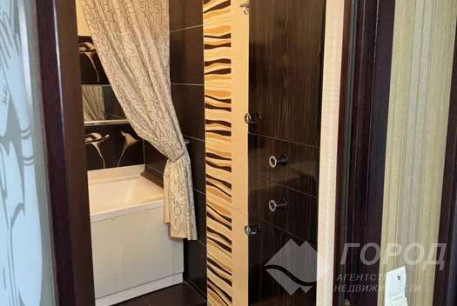 Продам 2-х кімнатну квартиру, Северная Салтовка, МЖК, Код: 809914/1