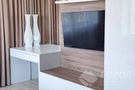 Сдам 3-х кімнатну квартиру в новобудові, Центральный рынок, Южный вокзал метро, Код: 809921/1