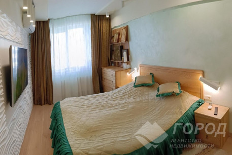 Продам 2-х кімнатну квартиру в новобудові, Новые дома, Маршала Жукова метро (Дворец спорта), Код: 809935/1