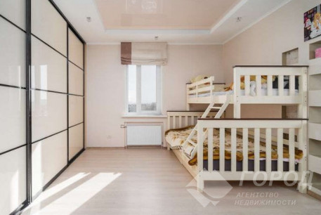 Продам 3-х кімнатну квартиру в новобудові, Холодная Гора, Холодная Гора метро, Код: 809944/1