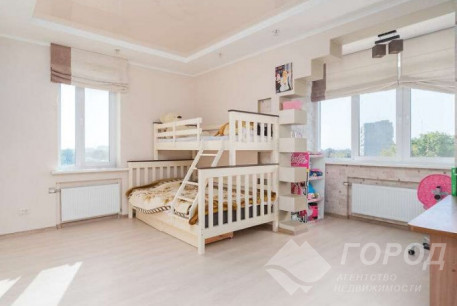 Продам 3-х кімнатну квартиру в новобудові, Холодная Гора, Холодная Гора метро, Код: 809944/1