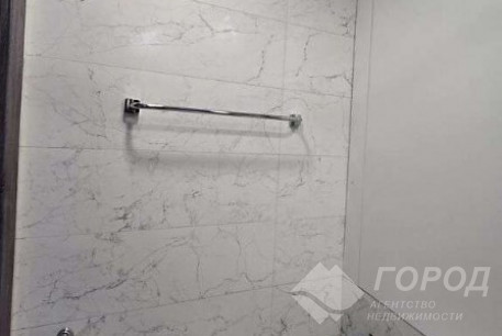 Продам 3-х кімнатну квартиру, Рогань, Код: 809999/1