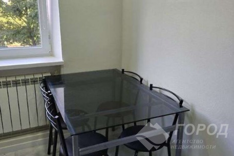 Продам 3-х кімнатну квартиру, Рогань, Код: 809999/1