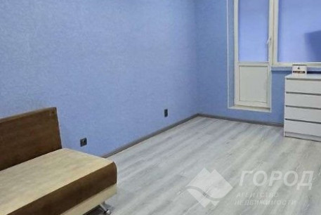 Продам 3-х кімнатну квартиру, Рогань, Код: 809999/1