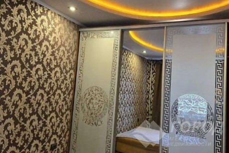 Продам 3-х кімнатну квартиру, Рогань, Код: 809999/1