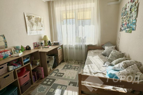 Продам 2-х кімнатну квартиру, Гагарина проспект, Остановка Державинская, Код: 810015/1