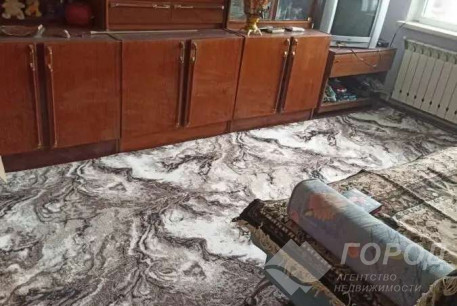 Продам 4-х кімнатну квартиру, Рогань, Малая Рогань, Код: 810043/3