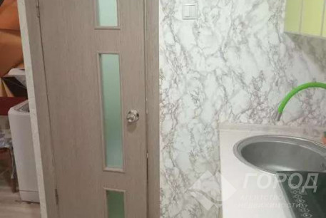 Сдам гостинку, Гагарина проспект, Спортивная метро, Код: 810053/1