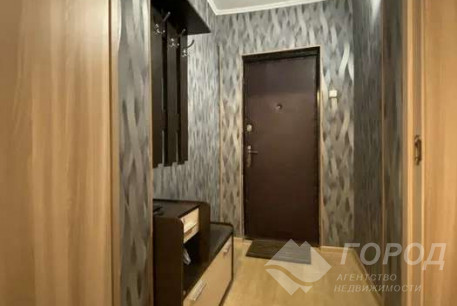 Продам 2-х кімнатну квартиру, Рогань, Код: 810061/1