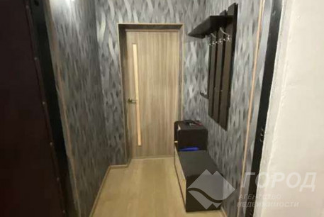 Продам 2-х кімнатну квартиру, Рогань, Код: 810061/1