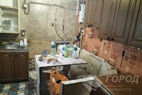 Сдам гостинку, Новые дома, Армейская метро (Советской Армии), Код: 810082/2