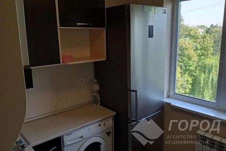 Сдам 2-х кімнатну квартиру, ХТЗ, Код: 810090/1