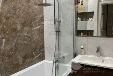 Продам 2-х кімнатну квартиру в новобудові, Новые дома, Маршала Жукова метро (Дворец спорта), Код: 810114/3