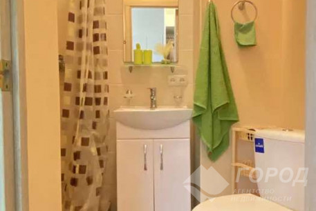 Сдам гостинку, Центр, Площадь Конституции метро (Советская), Код: 810120/1