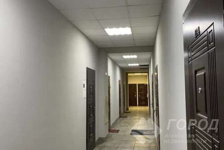 Сдам гостинку, Центр, Площадь Конституции метро (Советская), Код: 810120/1