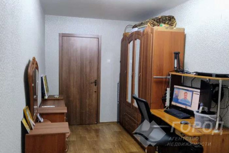 Продам 3-х кімнатну квартиру, Завод Шевченко, Код: 810124/1