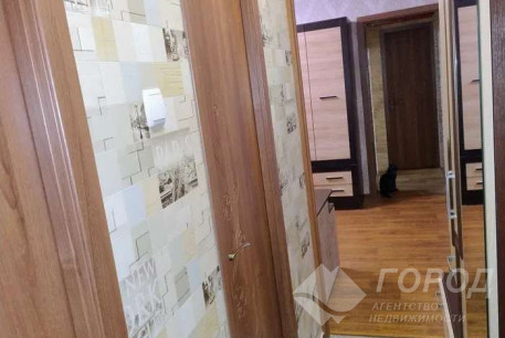 Продам 3-х кімнатну квартиру, Завод Шевченко, Код: 810124/1