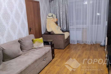 Продам 3-х кімнатну квартиру, Завод Шевченко, Код: 810124/1