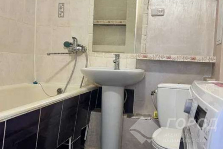 Сдам 1-кімнатну квартиру, Центр, Код: 810149/1