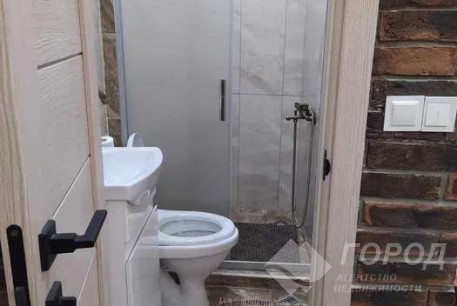 Сдам гостинку, Центральный рынок, Код: 810157/1